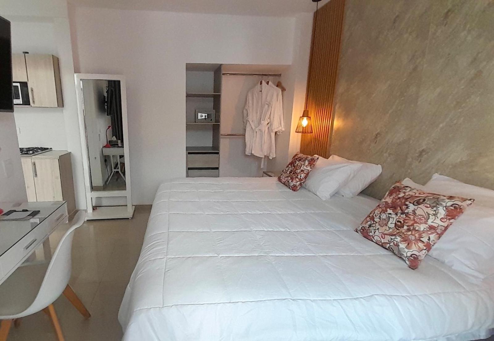 On Apartasuites Калі Екстер'єр фото