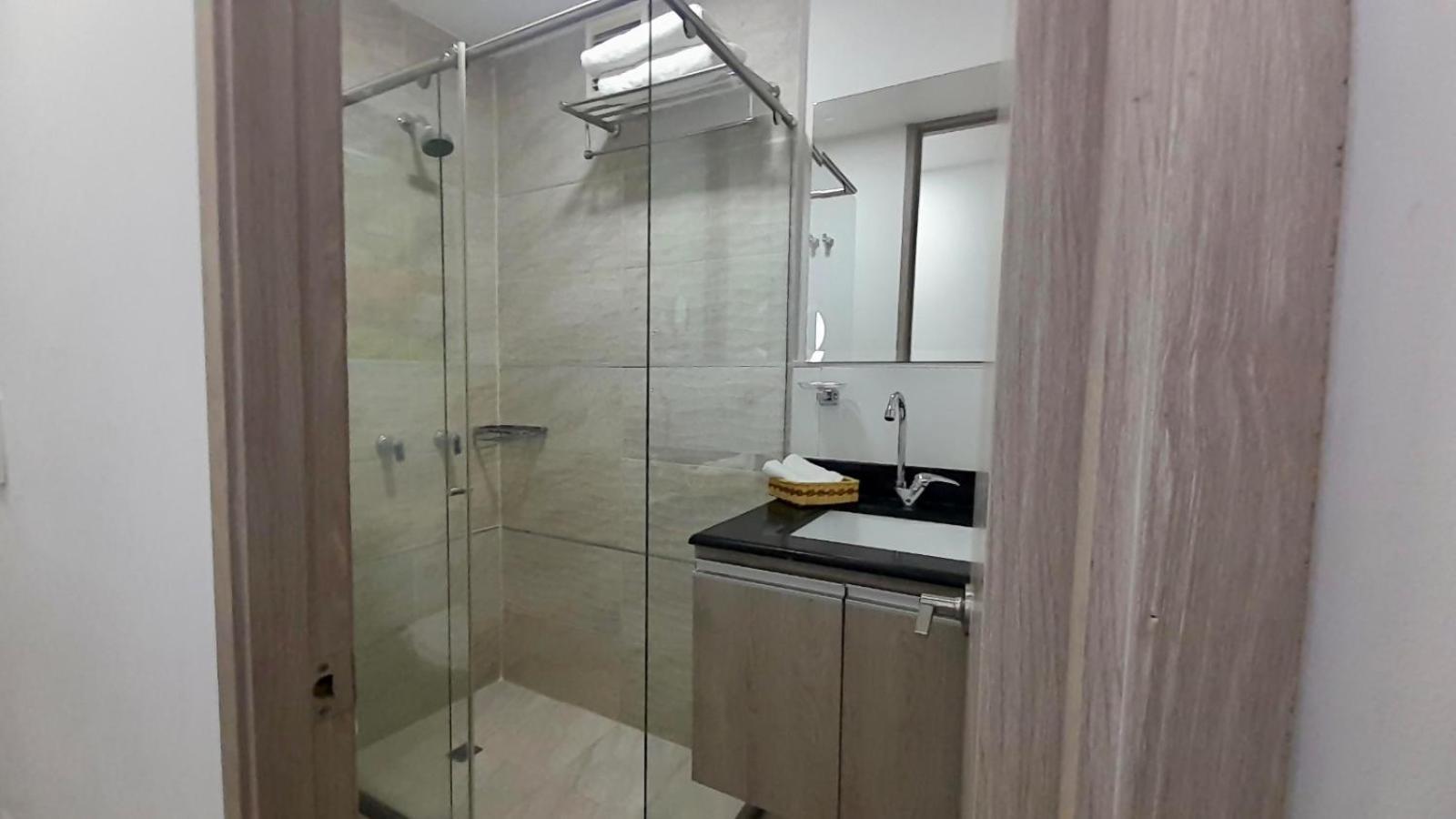 On Apartasuites Калі Екстер'єр фото