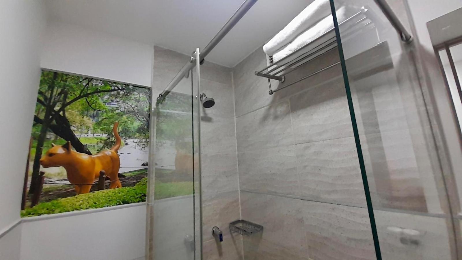On Apartasuites Калі Екстер'єр фото